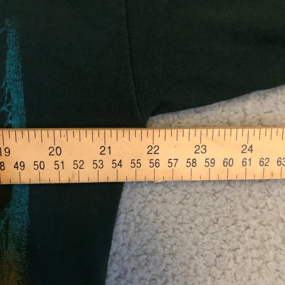 M&O Knits HeavyWeight Wolf Pack Graphic T-Shirt Forest Green Mens Large‎ Vintage
